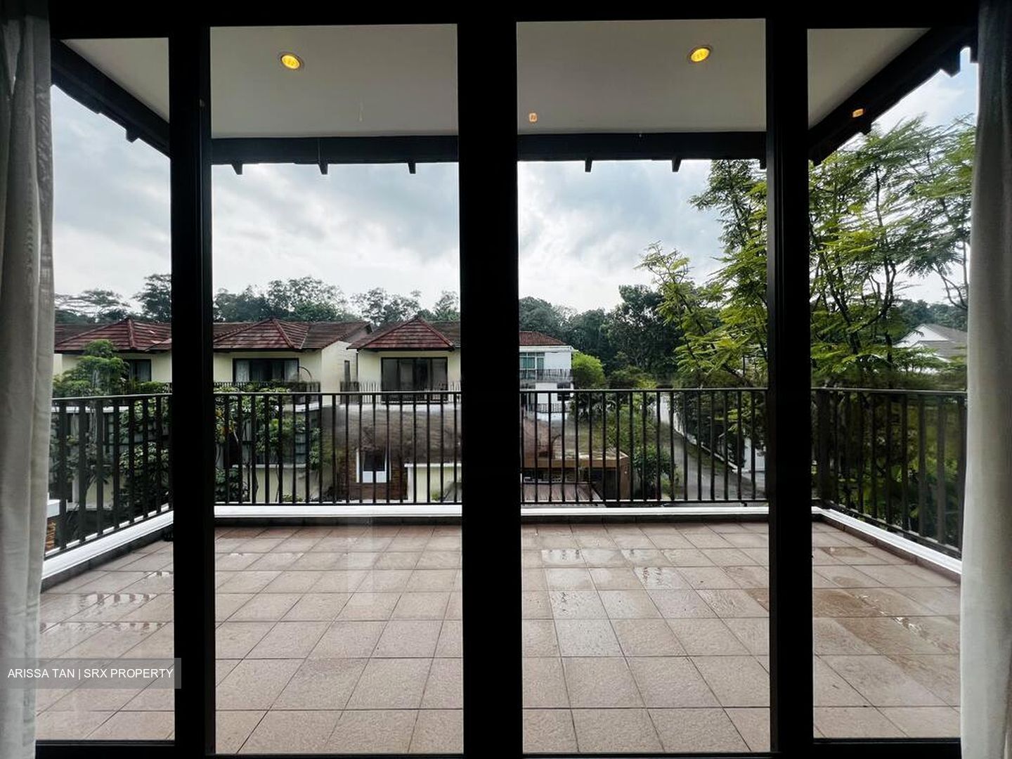 Lornie Road (D11), Terrace #484465771